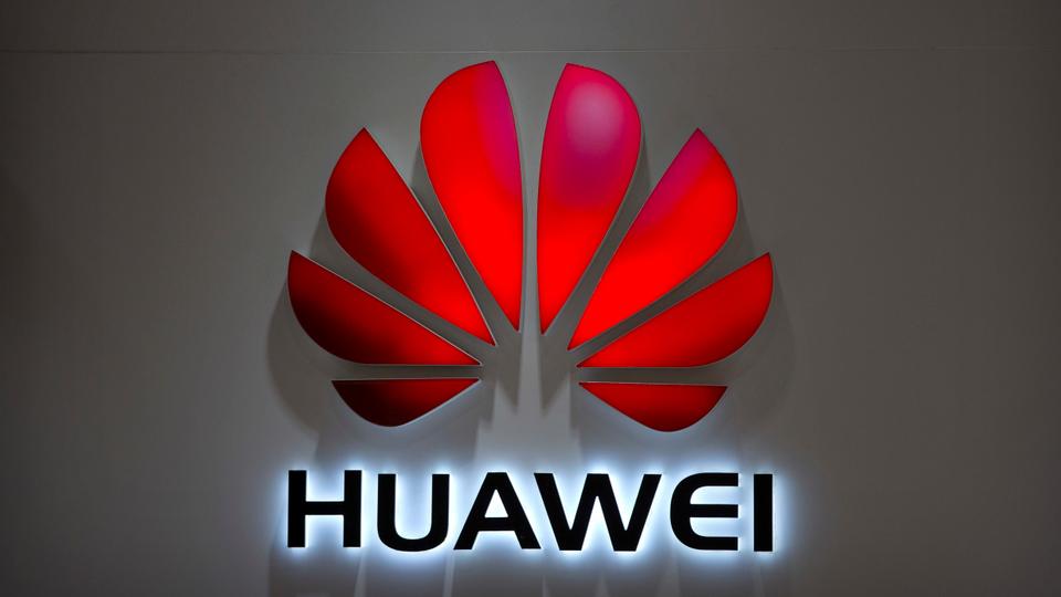 Huawei’nin Yeni Telefonu Dijital Yuan İçin Bir Donanım Cüzdanına Sahip Olacak
