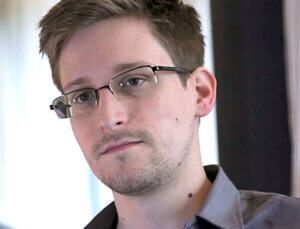 Edward Snowden: “CBDC, Koyun Postlu Kurttan Başka Bir Şey Değil”