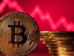 Piyasa Bitcoin Fiyatının 30 Bin Doların Altına İnmesine Nasıl Tepki Veriyor?
