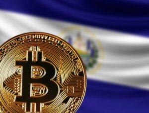 IMF ve El Salvador, Bitcoin Kullanımı da Dahil Olmak Üzere Görüşme Halinde